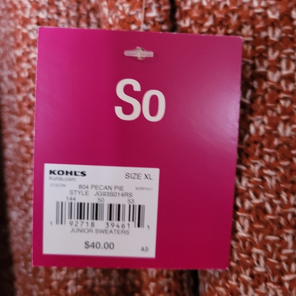 MAKE AN OFFER! Kohl's SO Long Sweater with criss cross detail and pockets NWT!! - Picture 4 of 7